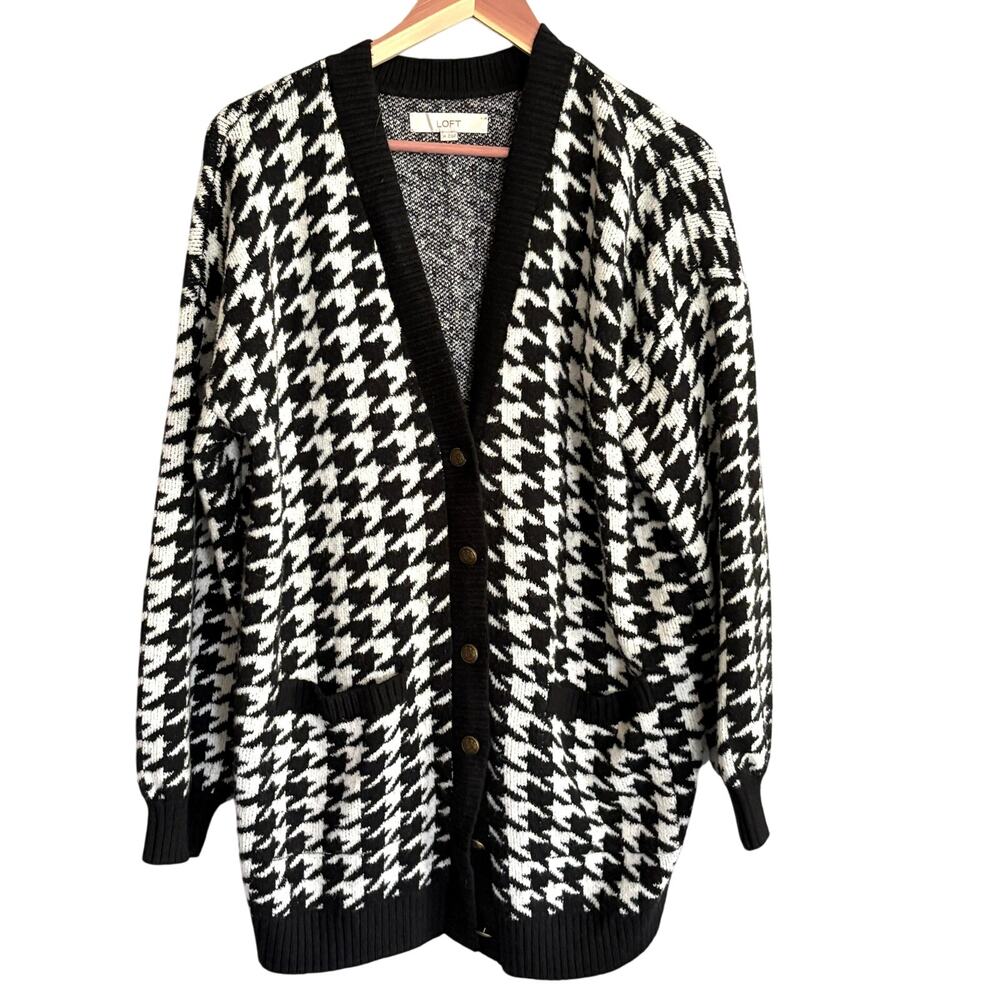 LOFT Houndsooth Cardigan Sweater M Black White Gold Button V Neck Academia